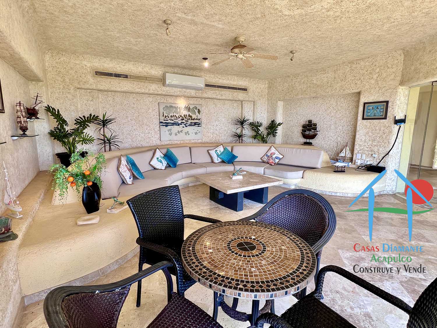 La Jordana - Sala interior 4